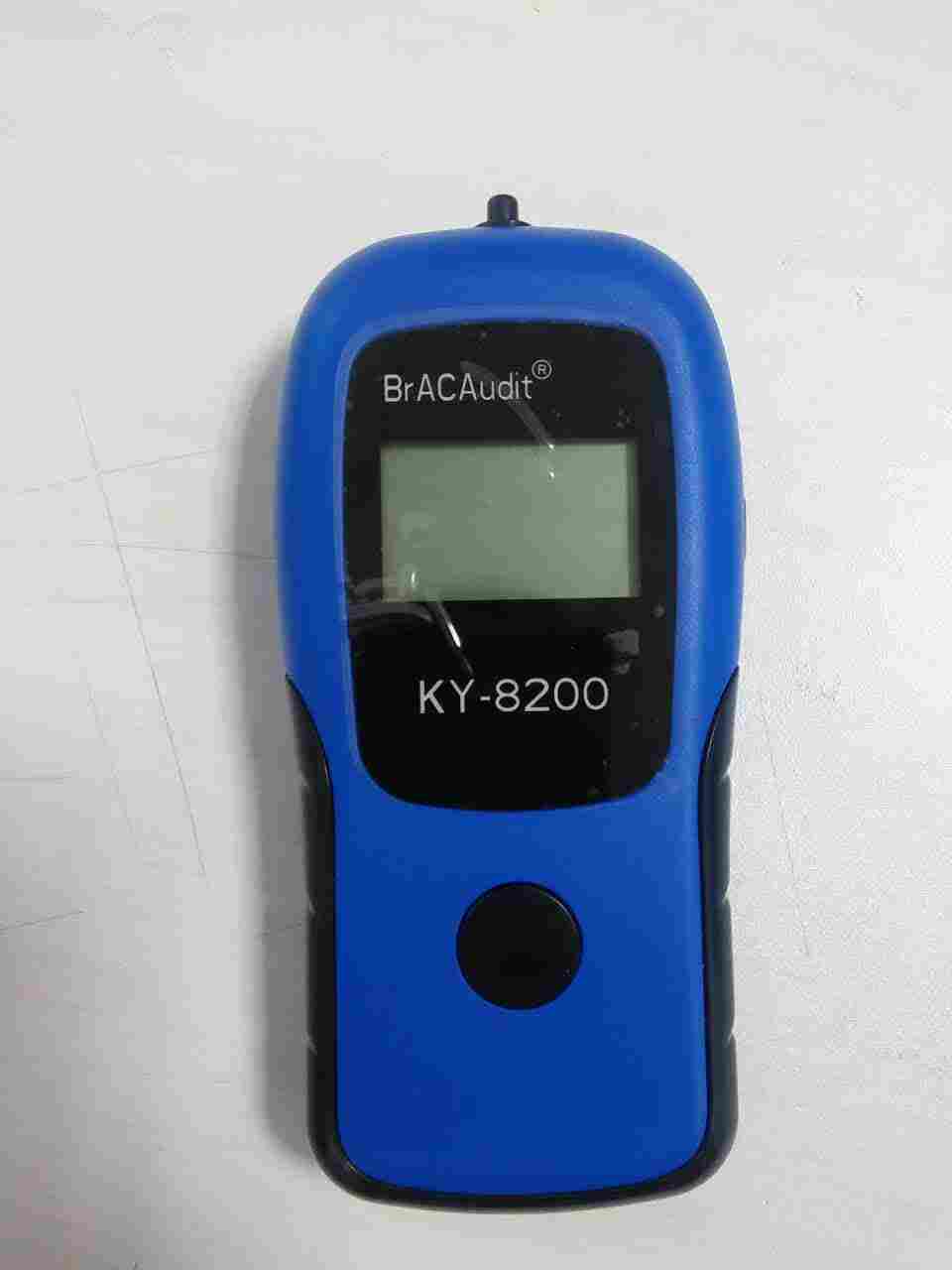 如何了解与正确使用8200型手持式酒精检测仪